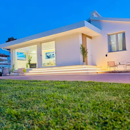 Sable D'or Вилла Авола